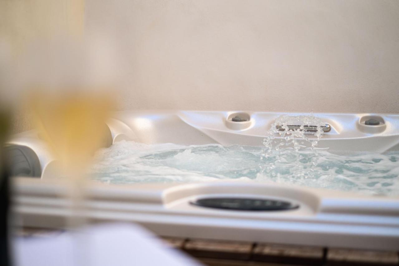 L'Acqua Dolce - La Rochelle - Ile De Re - Jacuzzi Leilighet Eksteriør bilde