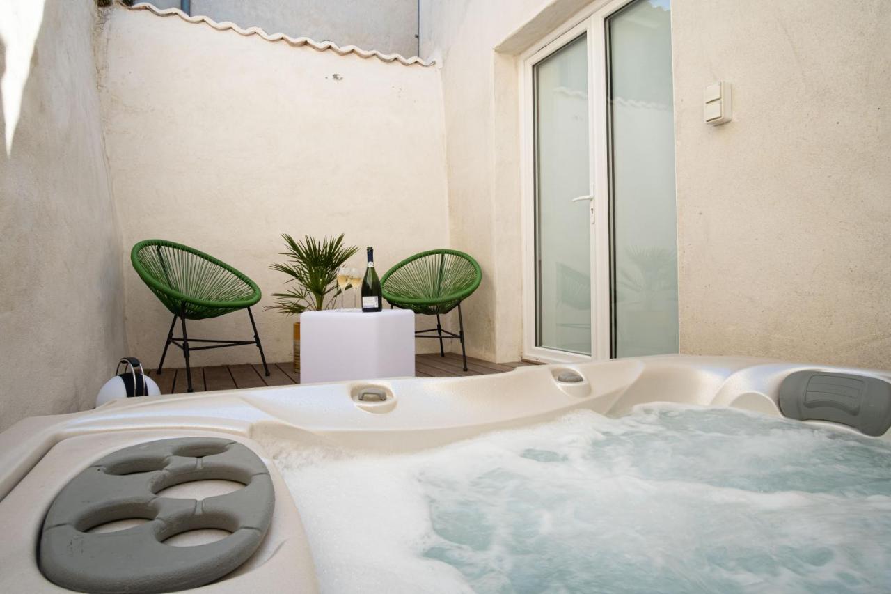 L'Acqua Dolce - La Rochelle - Ile De Re - Jacuzzi Leilighet Eksteriør bilde